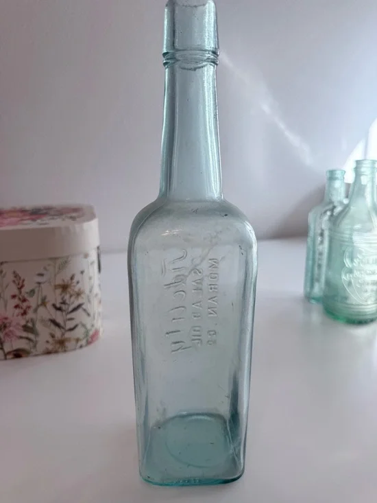 Antique Embossed Aqua Glass Bottle - Salad Oil - Picture 4 of 6